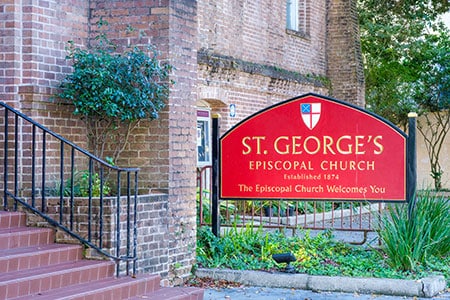 Durable custom outdoor church sign with clear lettering to attract attention and guide visitors.